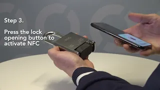 Unlocking an iLOQ S50 packlock with an iOS smartphone