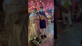 NADIA KHAN DANCING WITH SON AZAAN KHAN #trending #outstyle #youtubeshorts #nadiakhan