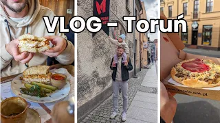VLOG - Zjedliśmy śniadanie za grosz - Toruń gdzie zjeść i co zobaczyć