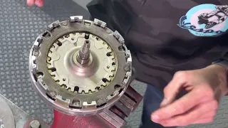 Rebuild the Clutch on Piaggio BV350 & BV400 Beverly Scooter