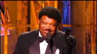 Percy Sledge accepts award Rock and Roll Hall of Fame Inductions 2005