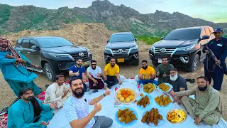 Balochistan ke paharon mein adventure aur iftar 🚙😍 Revo ki chutti kar di 😂