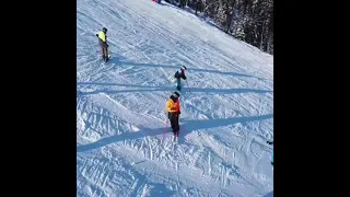 Демо заезд на курсах инструкторов по горным лыжам NLI в Шерегеше | Повороты малого радиуса, карвинг