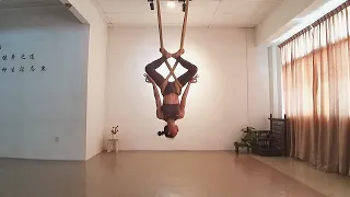 Aerial yoga aerial dance  空中瑜伽 空瑜舞韵 腰挂篇 倒挂的蜘蛛侠v蜘蛛精