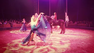 Les Folies Gruss invest the Bois de Boulogne with a new circus show, starring Candice Parise 🎪