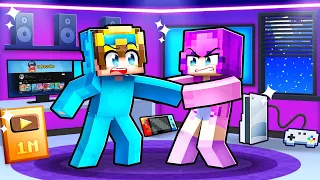 Nico vs Zoey YOUTUBER House Battle In Minecraft!