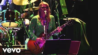 Tedeschi Trucks Band - Tell The Truth (Official Music Video)