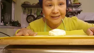 How to make and shape Kuih Bangkit