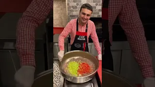 Czn Burak Farkıyla Kıymalı Makarina