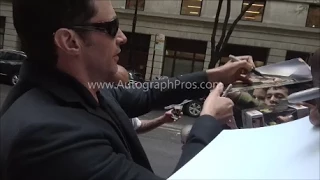 Hugh Jackman Signing X-Men Wolverine Logan Photo Autographs in NYC for Autograph Pros Charity Works