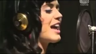 Katy Perry - Hot N' Cold (Acoustic)