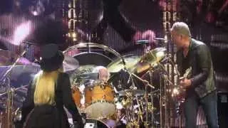 Fleetwood Mac - Go Your Own Way - Boston - April 18, 2013