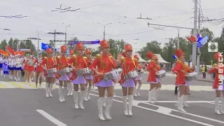 Марш-парад барабанщиц и мажореток на «Славянском базаре» (11.07.2019)