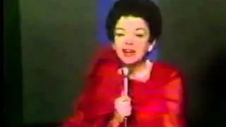 Judy Garland - Over The Rainbow (The Mike Douglas Show - 1968)