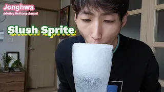 ASMR 스프라이트를 얼려서 슬러쉬!! 시원하게 완샷!!ASMR Make Sprite into slush and drink it! Drinking show mukbang.