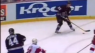 Canucks v Red Wings 2002 NHL WCQF series (Part 1 of 3)