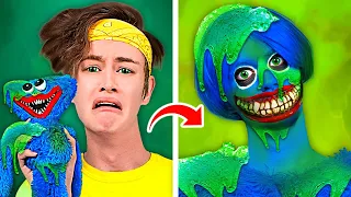 Scary HUGGY WUGGY Halloween MAKEOVER - HACKS and GADGETS for a SPOOKY MAKE-UP by La La Life Emoji