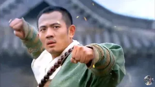 The Kung Fu monk unleashes Shaolin Kung Fu and battles 10,000 Japanese pirates.