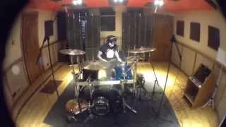 Sasha SUNiCH Soloha recording drums for PEOPLE INSIDE