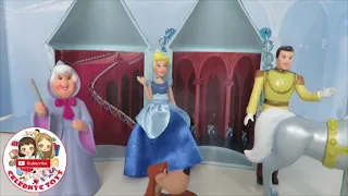 Rare Cinderella Deluxe Princess Doll with Polly Pocket Dresses Story