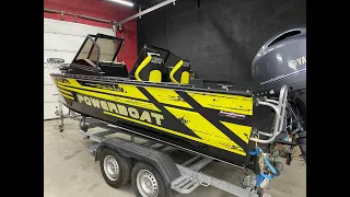 Лодка Powerboat 525 + мотор Yamaha F150 + дизайн от Hooligan boat service