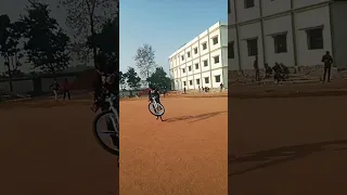 crazy public reaction 🔥🔥 #cyclestunt #wheelie