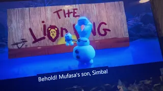 Olaf presents the lion King