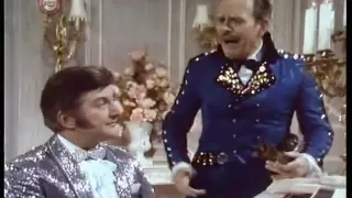 Terry-Thomas and Liberace Duet