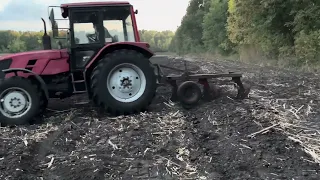 Мтз80⚠️Саморобний плуг ПЛН 3-35 з полу винтовими полицями❗️оре ідеально👍