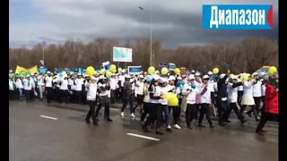 Город Актобе. Шествие на 1 мая