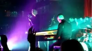 HURTS - Blind - live (Prague-Lucerna Music Bar) 28.3.2013