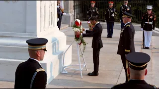 UK PM Rishi Sunak Wreath Laying at the Tomb of the Unknown Soldier