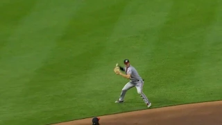 Trea Turner lays out to make diving stop at short