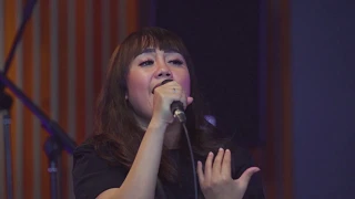 Cassandra feat Tami Aulia – Cinta Terbaik | #TOPCollaboration