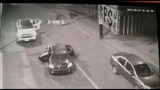 Mujer muere tras ser atropellada por delincuentes que huían en un vehículo robado