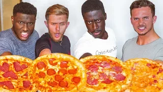 Wer kann schneller eine PIZZA essen | Mit Strafe | ACHTUNG EKELHAFT !!!