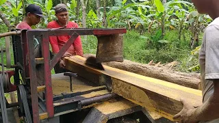 pembuatan kusen 7x14 kayu Laban yang super keras dengan piringan serkel keliling
