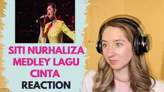 Voice Teacher Reacts to Siti Nurhaliza Medley Lagu Cinta