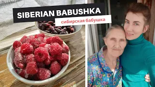 RUSSIAN BABUSHKA'S ROOM TOUR. Life in a Siberian town. Slow Russian listening practice with subs A2+