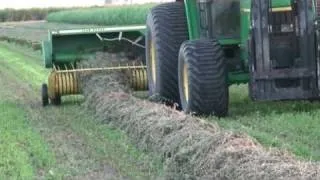 John Deere 456A Baler