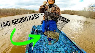 I Caught The LAKE RECORD Largemouth Bass In A Jon Boat Fishing Tournament