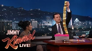 Jimmy Kimmel Goes Through Sarah Silverman's Purse