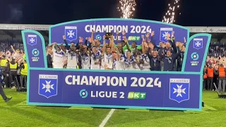 Remise du trophée Ligue 2 BKT au champion AJAuxerre saison 2023/2024 ( images Prime vidéo )