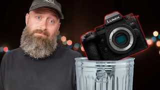 TRASH in Low Light? LUMIX G9ii Limits Tested