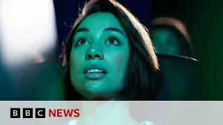 Watch the movie that rewrites itself | BBC News