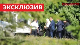 Патриарх Кирилл садится в вертолет за миллиард рублей I Сергиев Посад