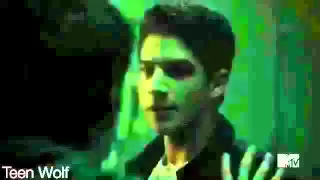 Teen Wolf 5x11-The Last Chimera Clip-Stiles Attacks Scott