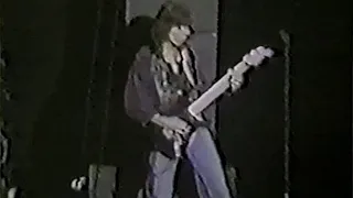 RATT - Lay It Down (live 1989) Tokyo