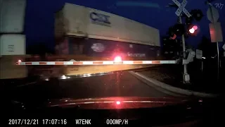 DASH CAM 2017 12 21 1706 (Ring, Ring, Ring...)