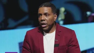 Controversial pastor Creflo Dollar reverses stance on tithing in church